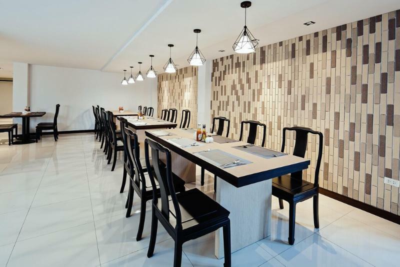 Three Sukhumvit - Sha Certified 3* Бангкок